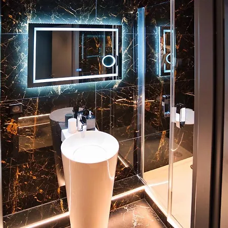 Life Voyage & Spa - Strasbourg'S City Center Luxury Experience Exterior photo