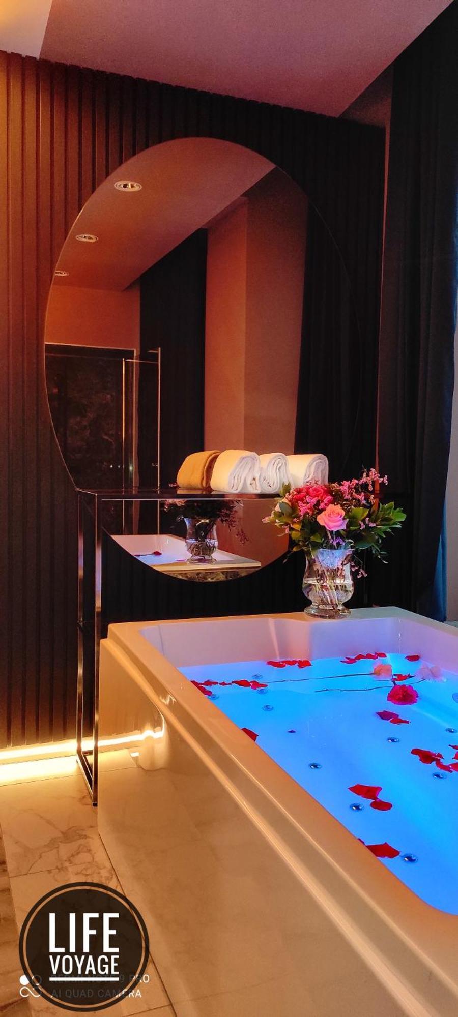 Life Voyage & - Strasbourg's Center Luxury Experience Straatsburg