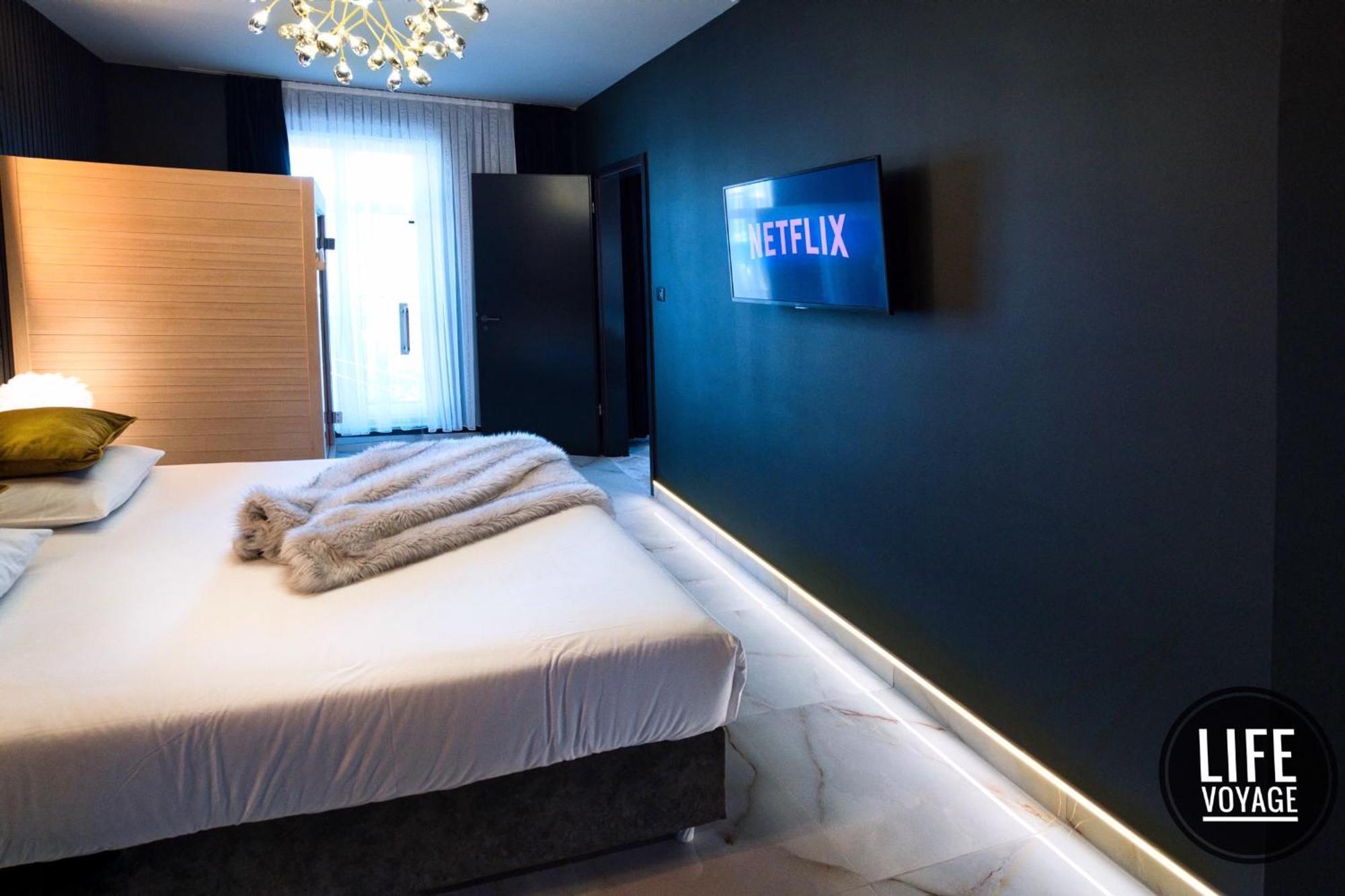Appartement Life Voyage & - Strasbourg's Center Luxury Experience *